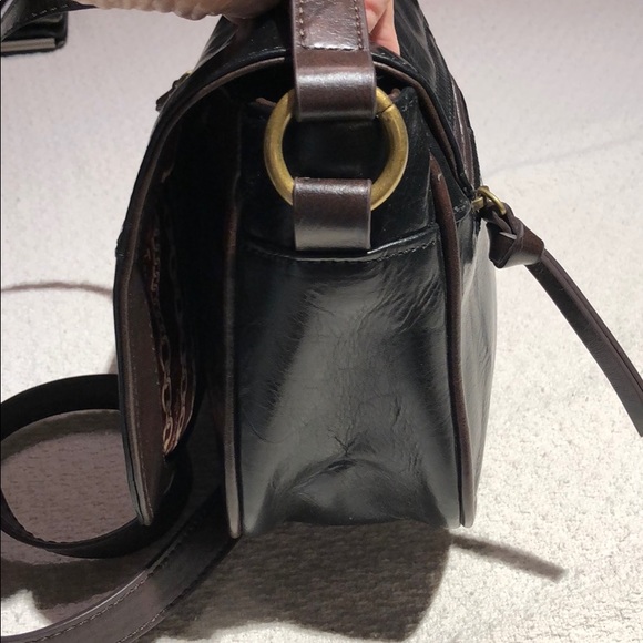 Tignanello Black shoulder Handbag soft leather - Picture 3 of 8
